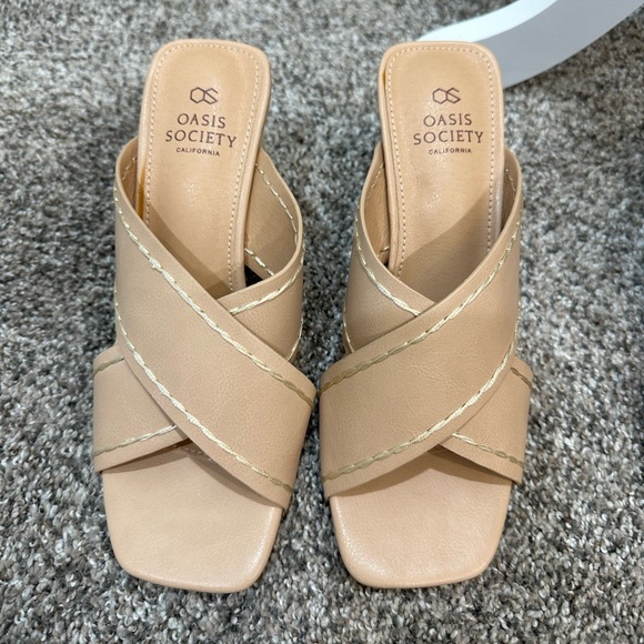 Chunky heel sandal - Picture 2 of 7